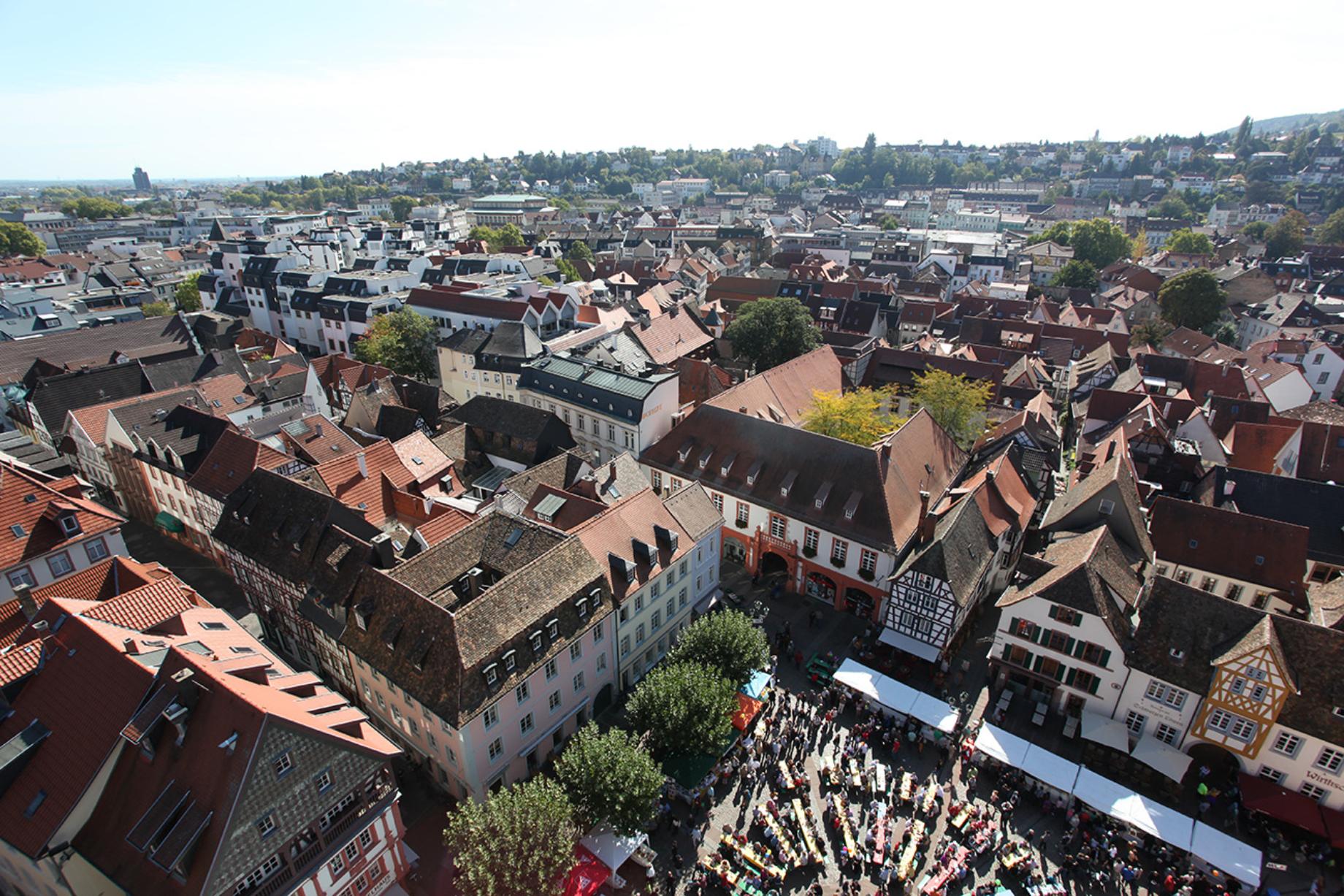 Bartz Immobilien Makler Neustadt an der Weinstraße Bad Dürkheim Landau Immobilienbüro Die Experten Marktplatz Ausblick