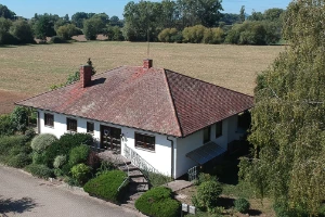 Referenzimmobilie-Neustadt-Haus-Natur Makler Bartz Immobilien