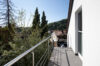 Großzügiges Einfamilienhaus in zeitloser Designsprache mit hochwertig angelegtem Garten in Sankt Martin - Balkon