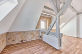 Einzigartige Gelegenheit: Wohnhaus & historische Schule in der Südpfalz - Dachgeschoss