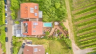 Raum für Träume – modernes Refugium mit Pool, Dachterrasse & traumhaftem Panorama - Drohnenaufnahme