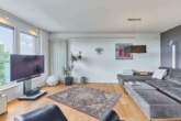 Raum für Träume – modernes Refugium mit Pool, Dachterrasse & traumhaftem Panorama - Wohnzimmer OG