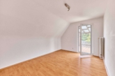 Solides Einfamilienhaus mit großem Garten und sonniger Terrasse in ruhiger Wohnlage - Kinderzimmer