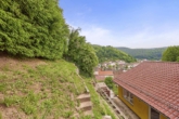 Großzügiges Einfamilienhaus am Waldrand mit Garage, Schuppen & Garten - Garten