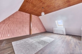 Familienfreundliches Wohnen: modernes Einfamilienhaus mit idealer Raumaufteilung - Dachstudio