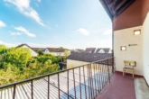 Freistehendes Einfamilienhaus mit viel Potenzial für die ganze Familie - Mehrgenerationenwohnen - Balkon