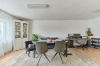 Zweifamilienhaus mit großzügig geschnittenen Wohneinheiten & flexiblem Wohnkonzept - Esszimmer OG