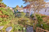 Reihenmittelhaus mit idyllischem Garten und Ausbaupotenzial - Garten