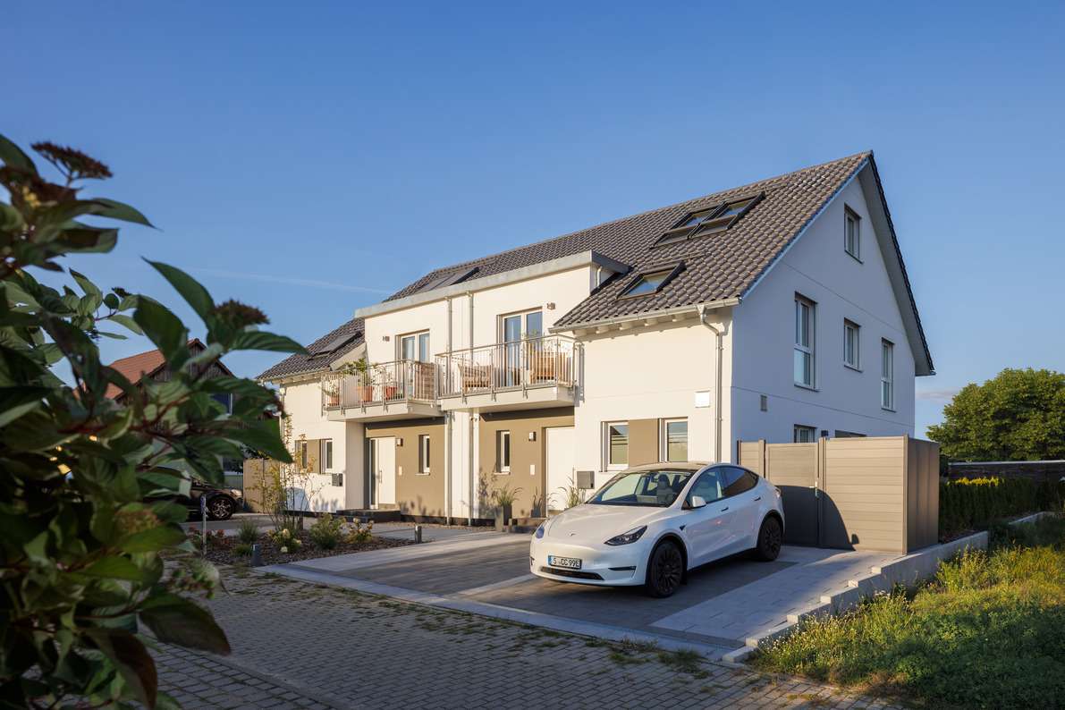 Ihr neues Zuhause: Individuell planbare Doppelhaushälfte in familienfreundlicher Lage, 67435 Neustadt an der Weinstraße, Doppelhaushälfte