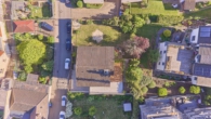 Familienfreundliches Haus mit großer Terrasse, optimaler Raumaufteilung & Einliegerwohnung - Drohnenaufnahme