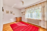 Stilvolles Einfamilienhaus mit Gartenidylle und Wohlfühlatmosphäre - Schlafzimmer