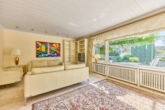 Stilvolles Einfamilienhaus mit Gartenidylle und Wohlfühlatmosphäre - Wohnzimmer