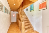 Renditestarkes Mehrfamilienhaus mit 5,2 % Rendite - ideale Kapitalanlage - Treppenhaus