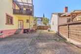 Renditestarkes Mehrfamilienhaus mit 5,2 % Rendite - ideale Kapitalanlage - Innenhof