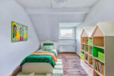 Charmantes Reihenmittelhaus mit Entwicklungspotenzial in Mannheim - Kinderzimmer - Digitales Staging