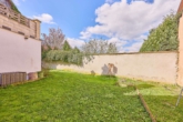 Lichtdurchflutetes Einfamilienhaus mit schöner Dachterrasse und natürlichem Garten - Garten