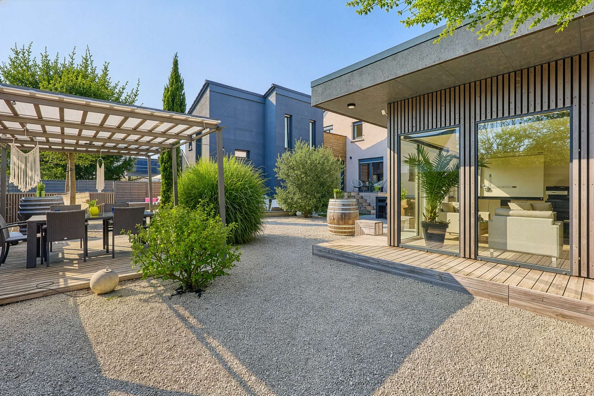 Wohnen mit Charme & Komfort – Designhaus mit Garten und Outdoor-Oase, 67127 Rödersheim-Gronau, Einfamilienhaus