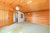 Retro-Charme trifft Raumwunder - Einfamilienhaus mit Wintergarten & großem Außenbereich - Schlafzimmer
