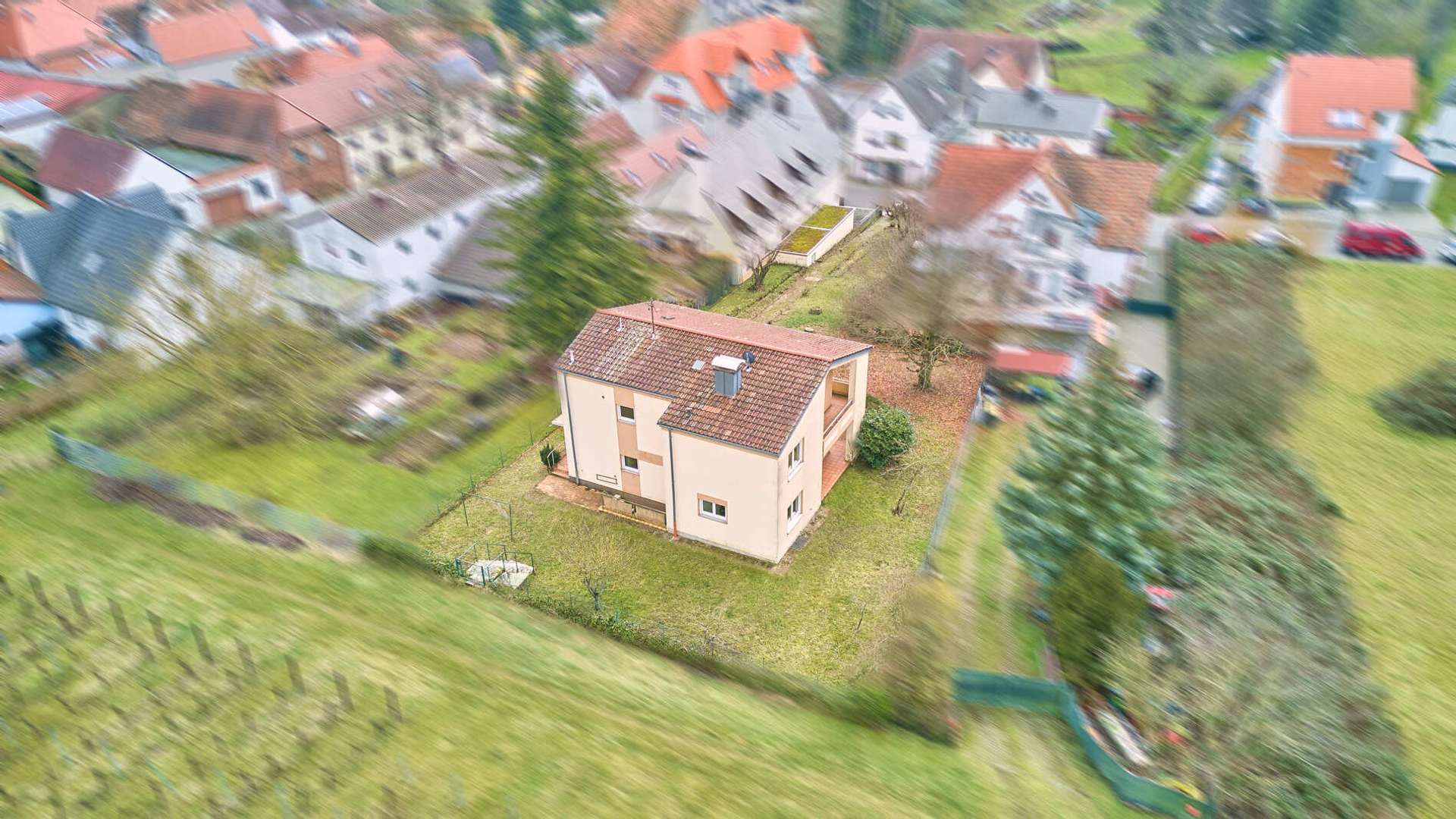 Charmantes Einfamilienhaus mit großzügigem Garten mit viel Entwicklungspotenzial, 76829 Landau in der Pfalz, Einfamilienhaus