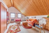 Vielseitiges Wohnhaus mit besonderem Raumkonzept, schönem Garten & Einliegerwohnung - Schlafzimmer