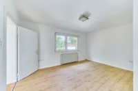 Freistehendes Landhaus mit separatem Gästezimmer in ruhiger Lage - Schlafzimmer OG