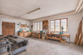 Hier steckt mehr drin: Einfamilienhaus mit Werkstatt & Platz für Ihre Vision - Werkstatt (digitales Staging)
