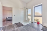 Elegant & hochwertig: modernes Einfamilienhaus mit lichtdurchflutetem Wohnkonzept - Badezimmer