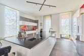 Elegant & hochwertig: modernes Einfamilienhaus mit lichtdurchflutetem Wohnkonzept - Küche