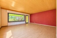 Freistehendes Wohnhaus in begehrter Feldrandlage mit familienfreundlichem Raumkonzept - Wohnzimmer