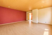 Freistehendes Wohnhaus in begehrter Feldrandlage mit familienfreundlichem Raumkonzept - Wohnzimmer