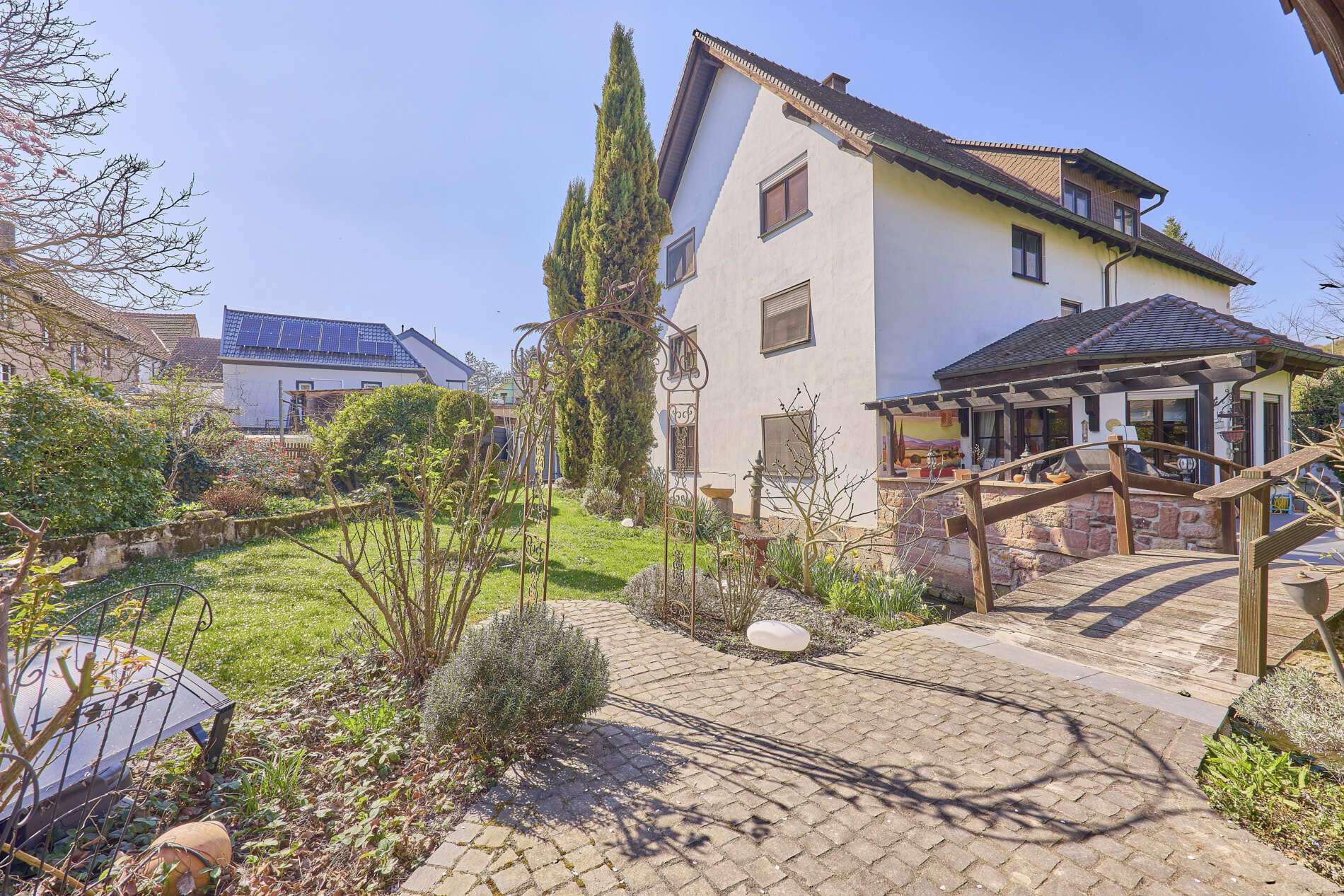 Liebhaberimmobilie – Mühlenanwesen mit 3 Wohneinheiten & Flair – hohe AfA im Sanierungsgebiet, 67271 Mertesheim, Einfamilienhaus