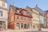 Saniertes Dreiparteienhaus mit guten Mieteinnahmen in 1A-Lage Maximilianstraße - Außenansicht
