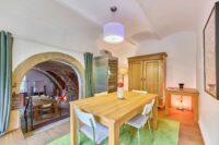 Kernsaniertes Anwesen: südliche Eleganz trifft auf modernen Wohnluxus - Esszimmer