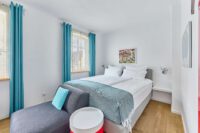 Kernsaniertes Anwesen: südliche Eleganz trifft auf modernen Wohnluxus - Schlafzimmer