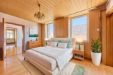 Wohnen mit Perspektive: Einfamilienhaus auf großzügigem Grundstück mit Bauplatz - Schlafzimmer (digitales staging)