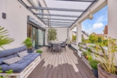 Eleganz trifft Geborgenheit: exklusive Maisonette mit Kamin & Loggia - Terrasse