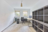 Gepflegtes Architektenhaus mit Einliegerwohnung und toller Raumaufteilung in absoluter Top-Lage - Büro Einliegerwohnung