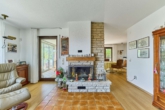Großzügiges Zuhause mit Wintergarten, weitläufigem Außenbereich & Einliegerwohnung - Wohn- und Essbereich