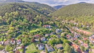 Großzügiges Zuhause mit Wintergarten, weitläufigem Außenbereich & Einliegerwohnung - Drohnenaufnahme