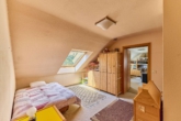 Großzügiges Zuhause mit Wintergarten, weitläufigem Außenbereich & Einliegerwohnung - Gästezimmer