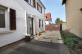 Gepflegtes Einfamilienhaus mit Garage und Garten in zentrumsnaher Lage von Haßloch - Hof