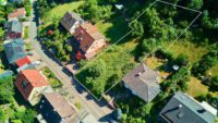 Ihr Architektenhaus mit unverbauter Aussicht – Hanggrundstück am Pfälzerwald - Drohne