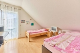 Freistehendes Einfamilienhaus in Toplage mit direktem Zugang in die Weinreben - Kinderzimmer 2