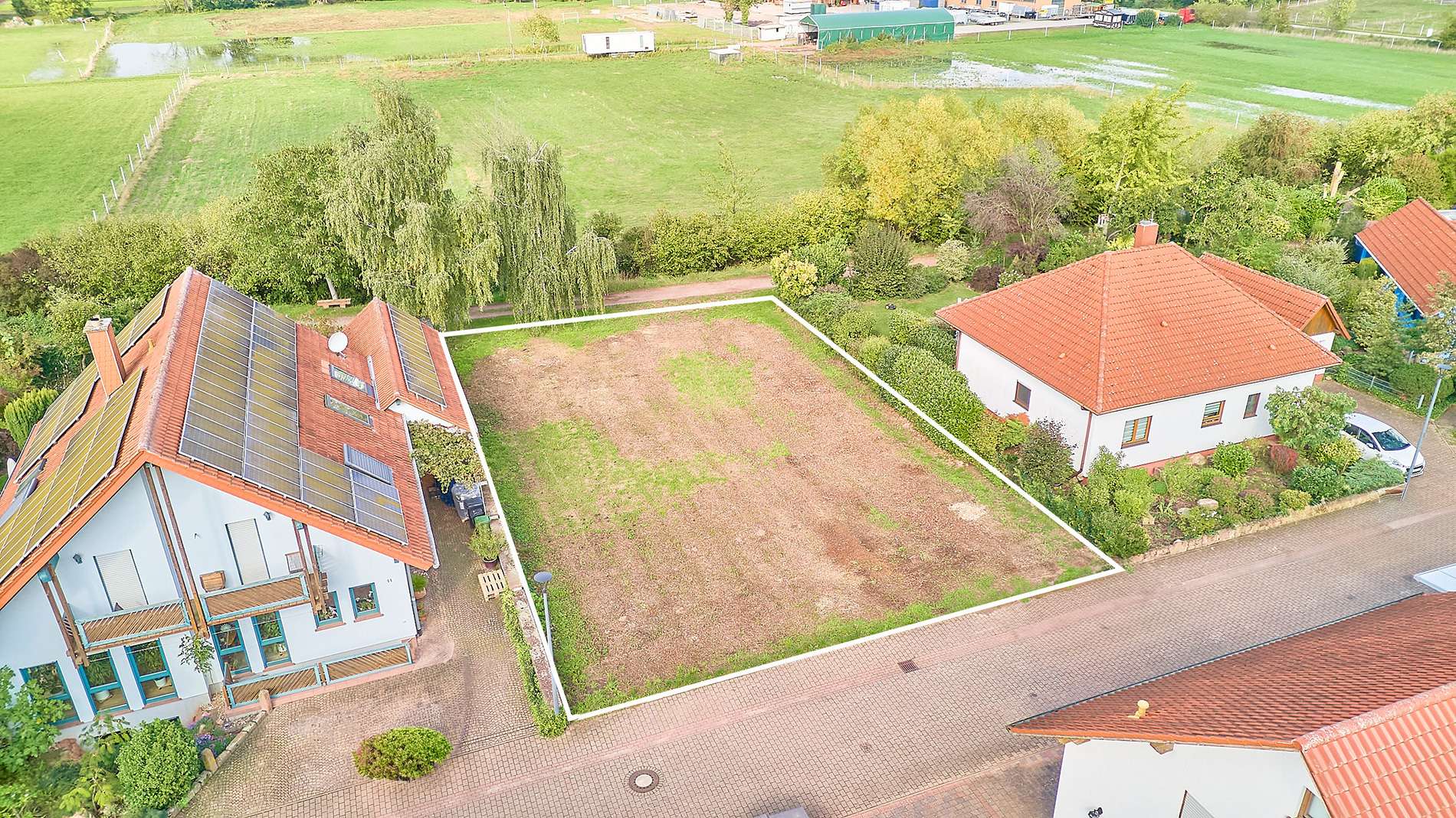 Baugrundstück zur Verwirklichung Ihrer Träume – ideal für einen Bungalow in schöner Feldrandlage, 67377 Gommersheim, Wohngrundstück