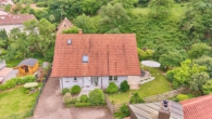 Einfamilienhaus in idyllischer Waldrandlage mit schönem Wohnambiente & traumhaftem Garten - Außenansicht