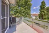 Moderne & helle 4-Zimmer-Wohnung mit kompakter Raumaufteilung & Balkon - Balkon