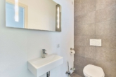 Moderne & hochwertige 4-Zimmer-Maisonette mit Galerie & Loft-Flair - Gäste-WC