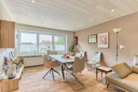 Modernisiertes Einfamilienhaus mit Einliegerwohnung & separater Halle in attraktiver Weinberglage - Essszimmer