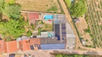 Modernisiertes Einfamilienhaus mit Einliegerwohnung & separater Halle in attraktiver Weinberglage - Drohnenaufnahme