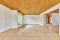 Wohnen mit Weitblick – großzügiges Zuhause mit außergewöhnlicher Aussicht über die Felder - Wohnzimmer